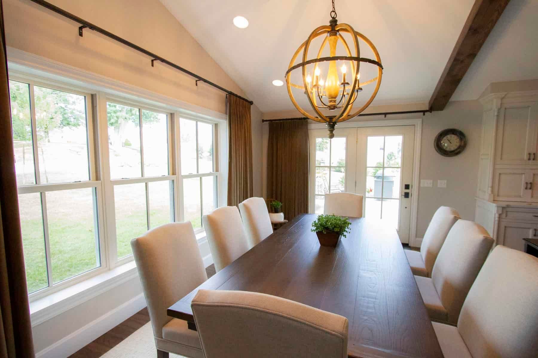 Double Hung Windows Company in Southeast Wisconsin
