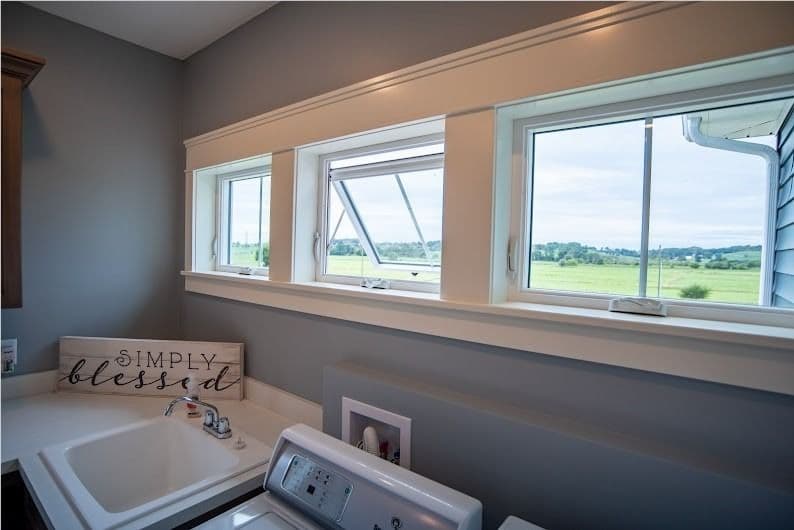 three window