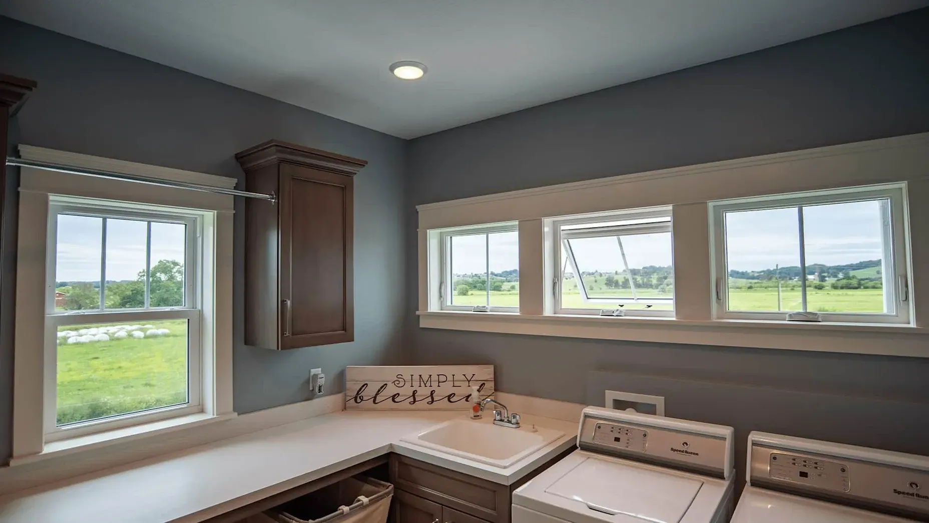 Space-Saving Awning Windows Make Life Easier